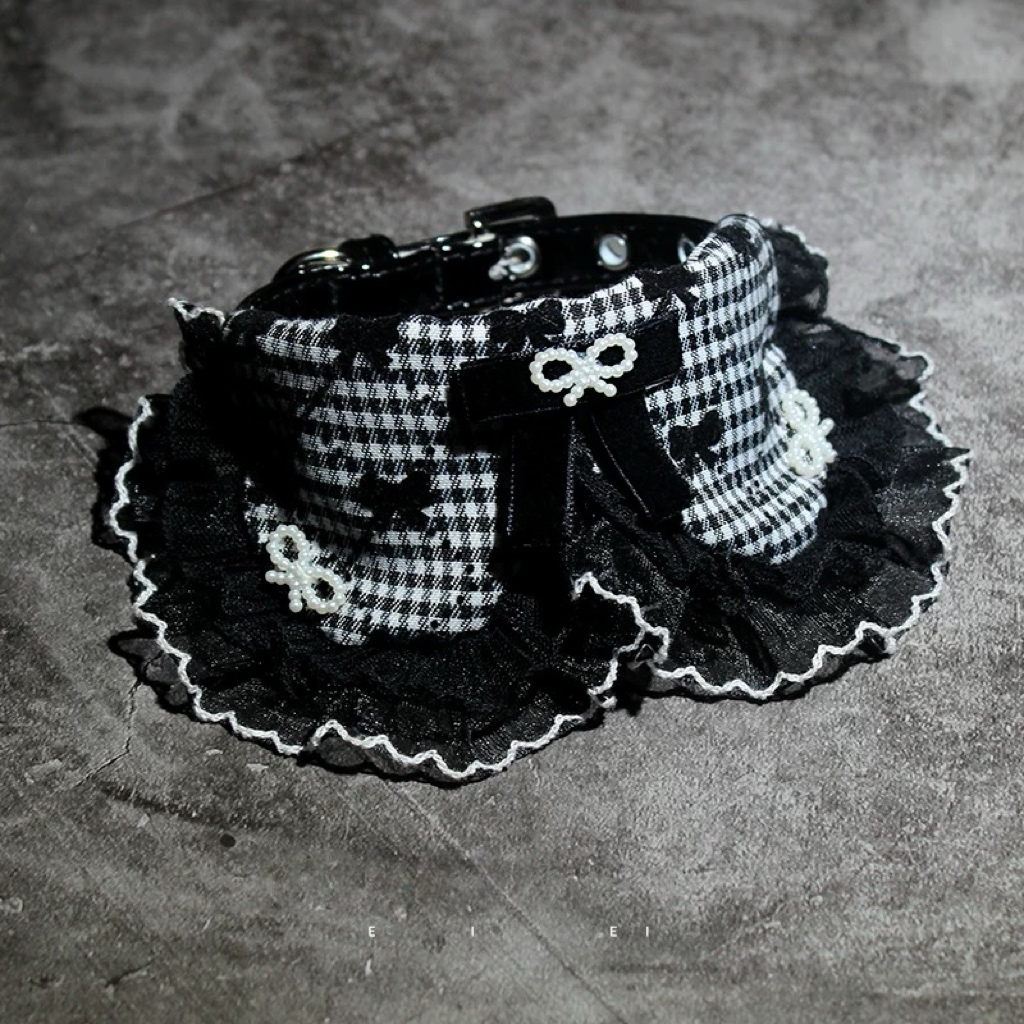 The Classic Monochrome Gingham Collar