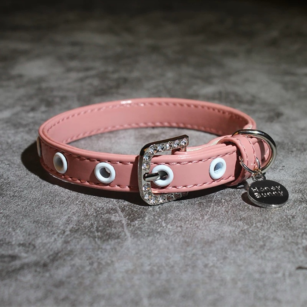 Ruffle & Vintage Cameo Custom Collar